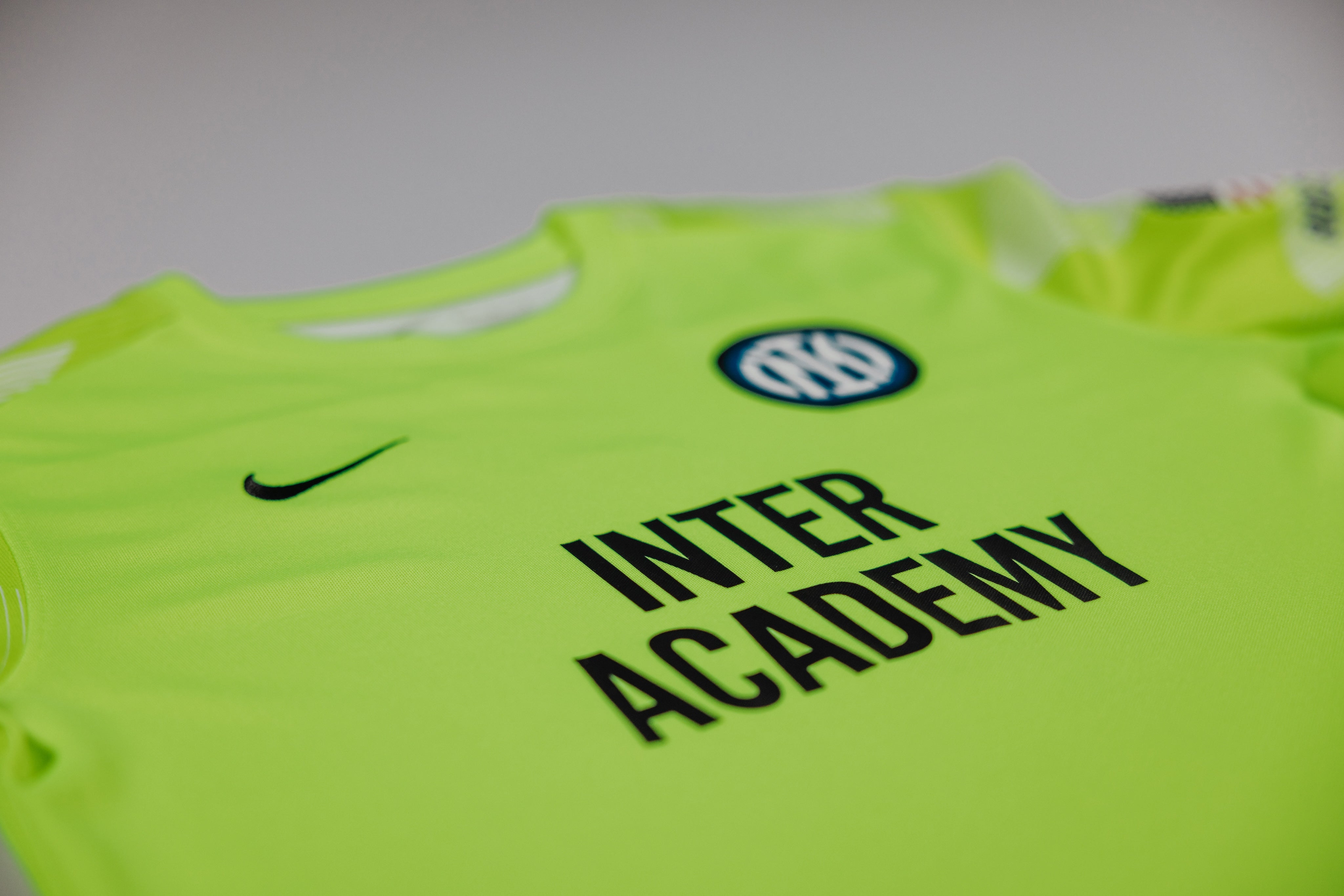 INTER ACADEMY NEON YELLOW JERSEY (SHIRT ONLY)